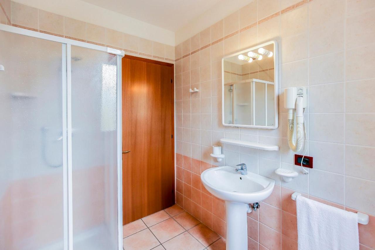 Ginepri Lido Altanea Apartment Caorle Exterior foto