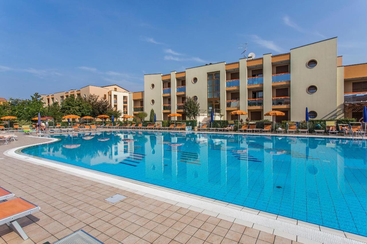 Ginepri Lido Altanea Apartment Caorle Exterior foto