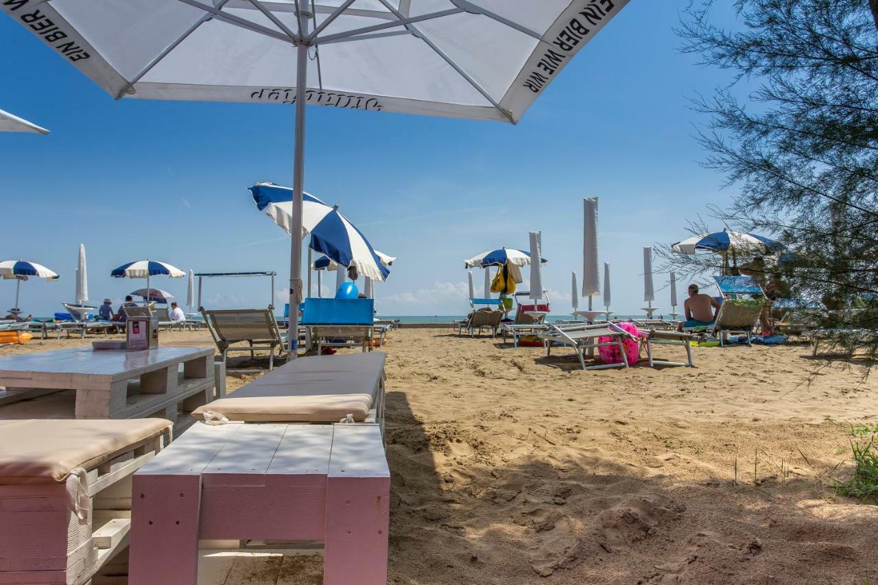 Ginepri Lido Altanea Apartment Caorle Exterior foto